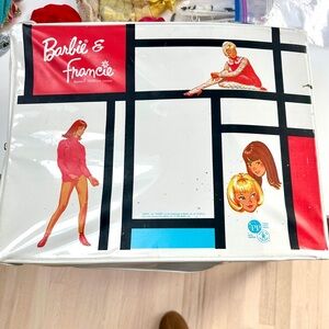 Vintage 1960s Barbie and Feancie case